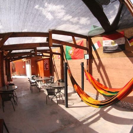 Hostal Campo Base ซานเปโดร เด อาตากามา ภายนอก รูปภาพ