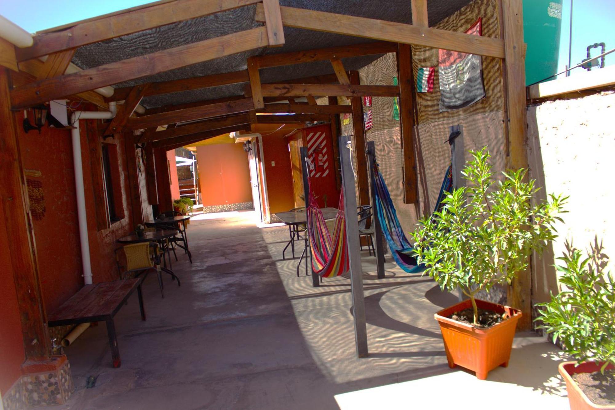Hostal Campo Base ซานเปโดร เด อาตากามา ภายนอก รูปภาพ