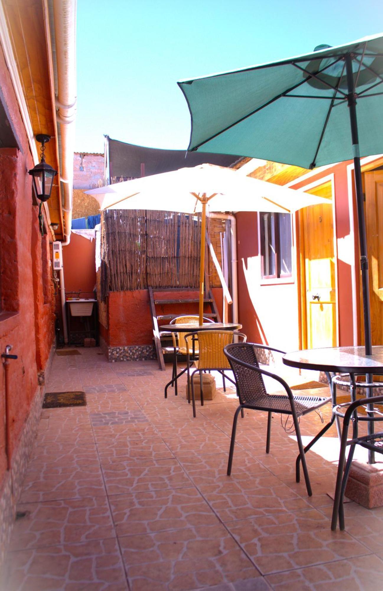 Hostal Campo Base ซานเปโดร เด อาตากามา ภายนอก รูปภาพ