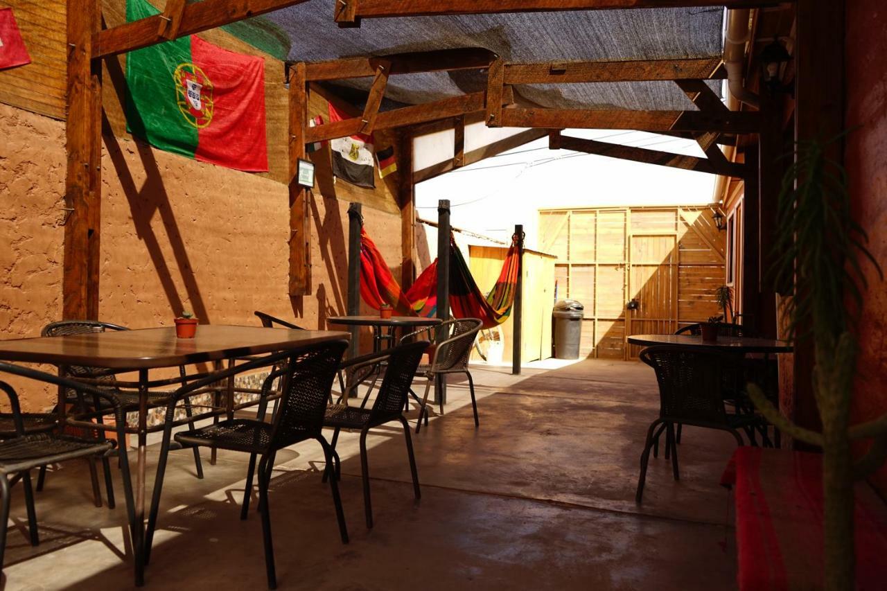 Hostal Campo Base ซานเปโดร เด อาตากามา ภายนอก รูปภาพ