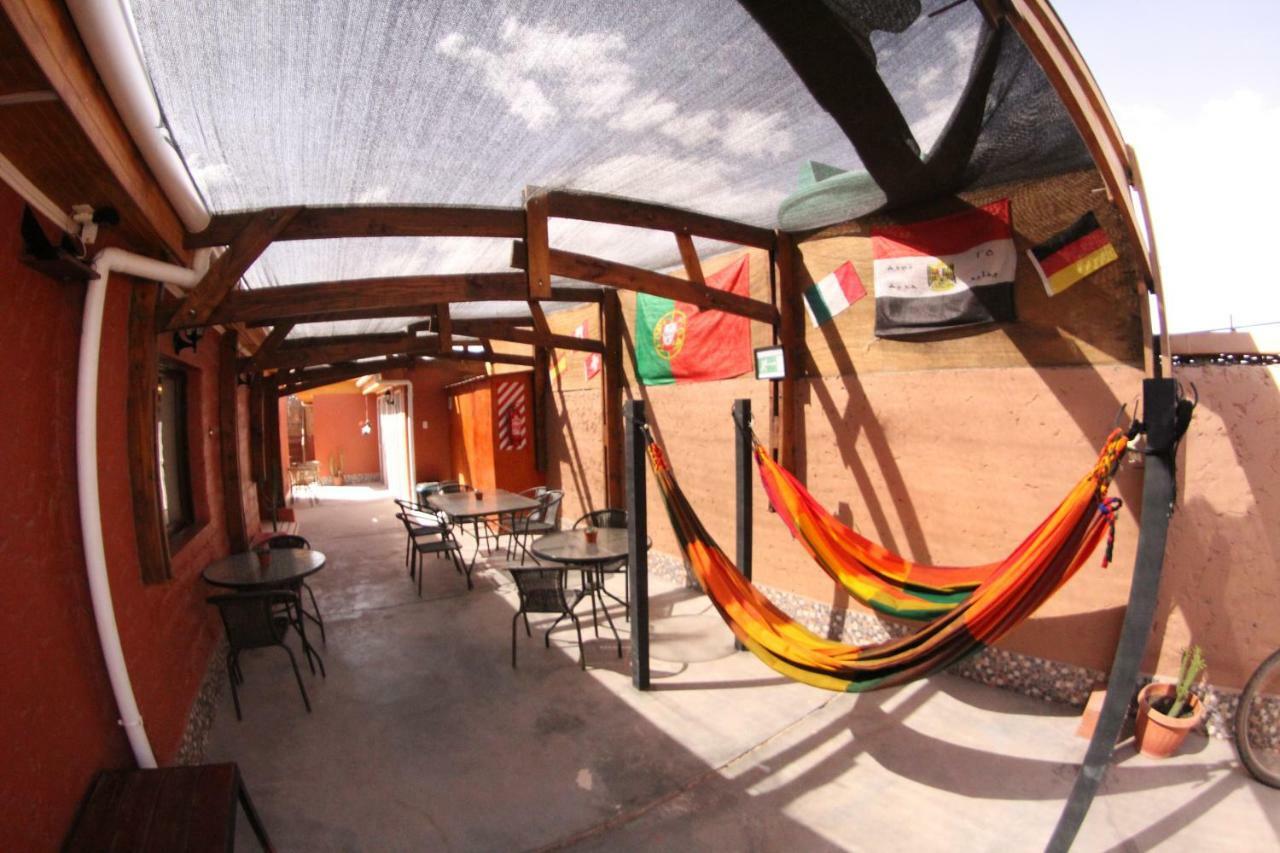Hostal Campo Base ซานเปโดร เด อาตากามา ภายนอก รูปภาพ